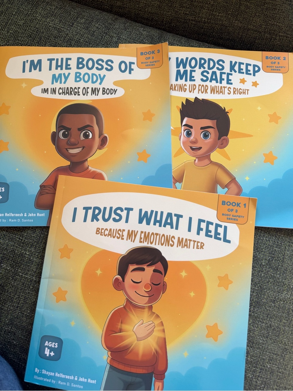 SafePath I Trust What I Feel - Kids Emotions Book (Orange) - 3 Books
